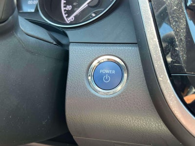 2024 Toyota Camry Hybrid SE