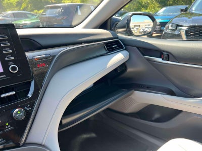 2024 Toyota Camry Hybrid SE