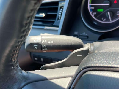 2024 Toyota Camry Hybrid SE