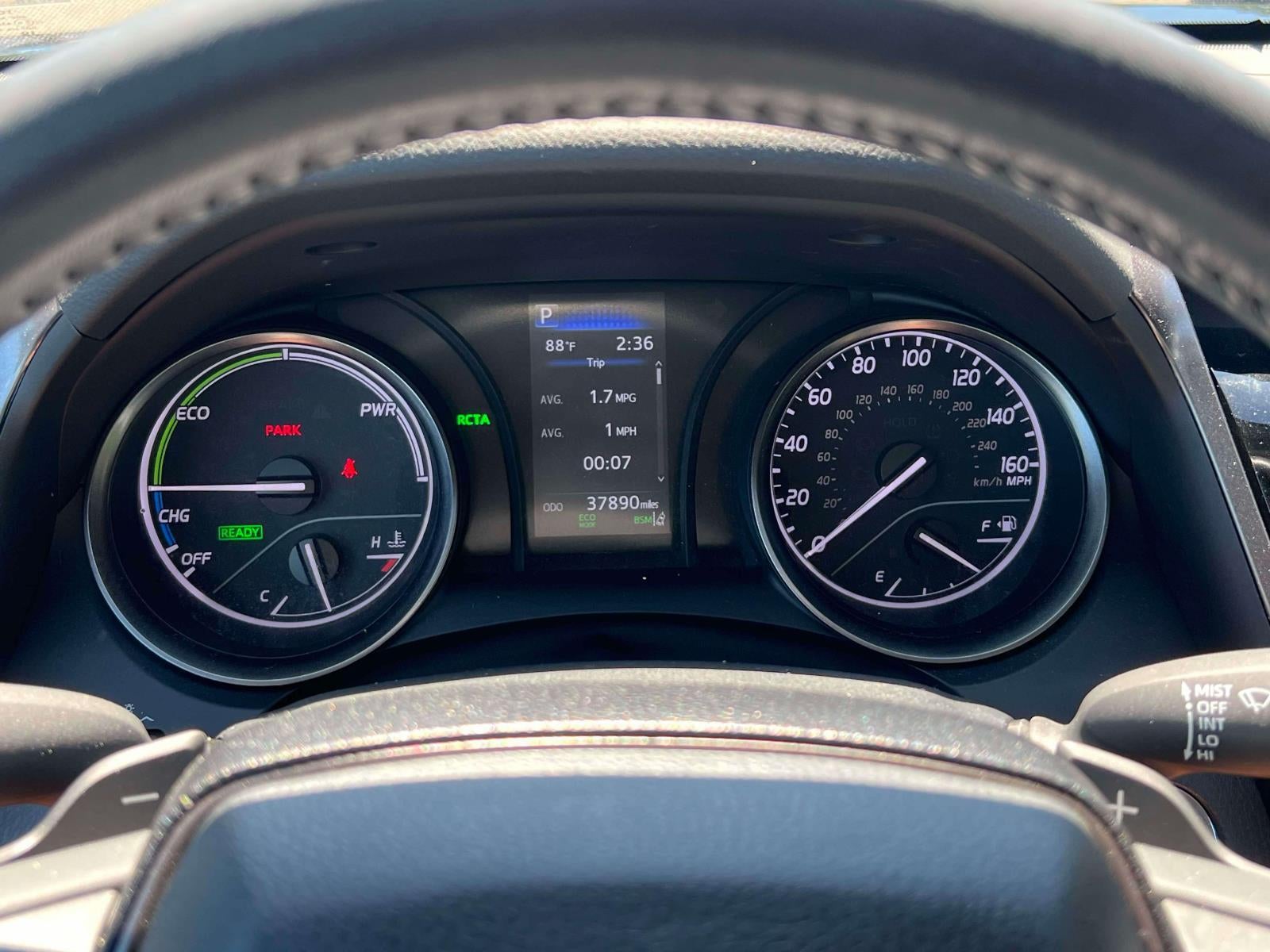 2024 Toyota Camry Hybrid SE