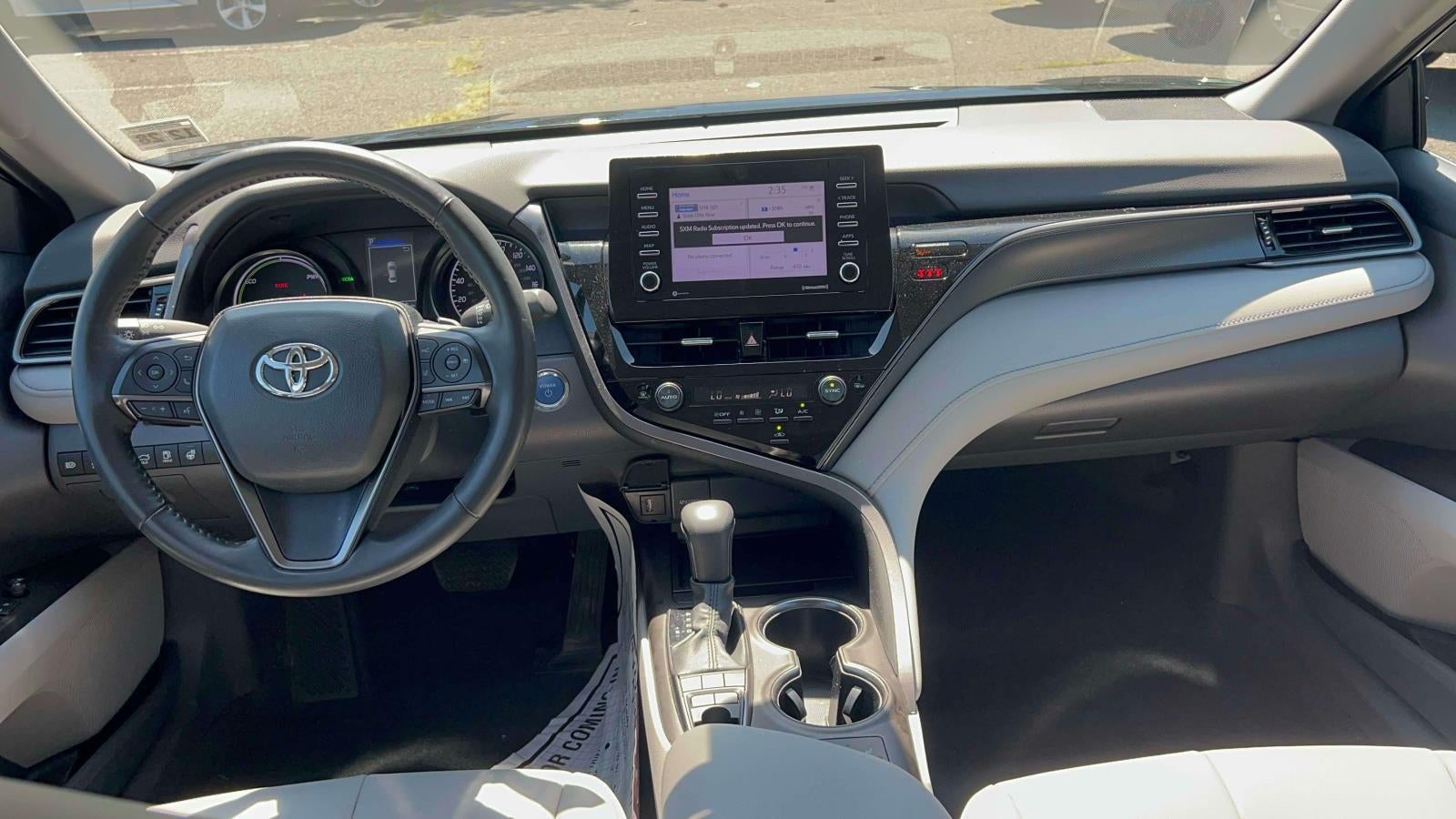 2024 Toyota Camry Hybrid SE