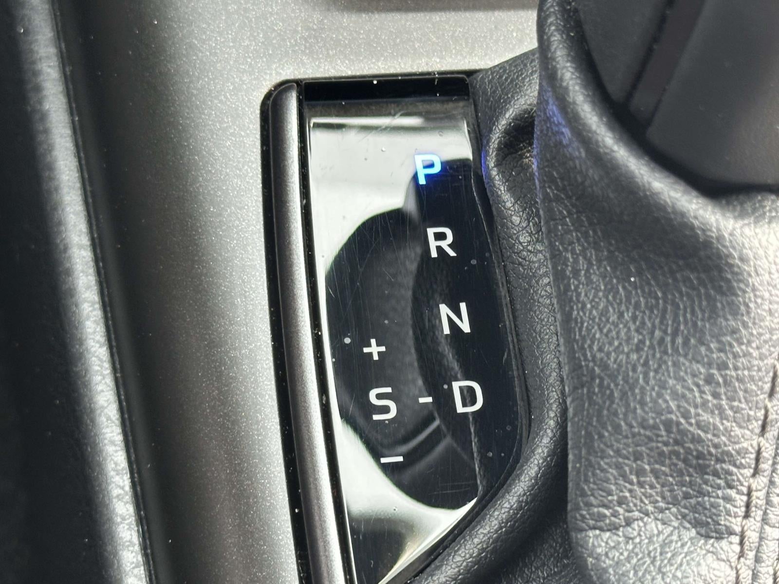 2023 Toyota Camry SE AWD