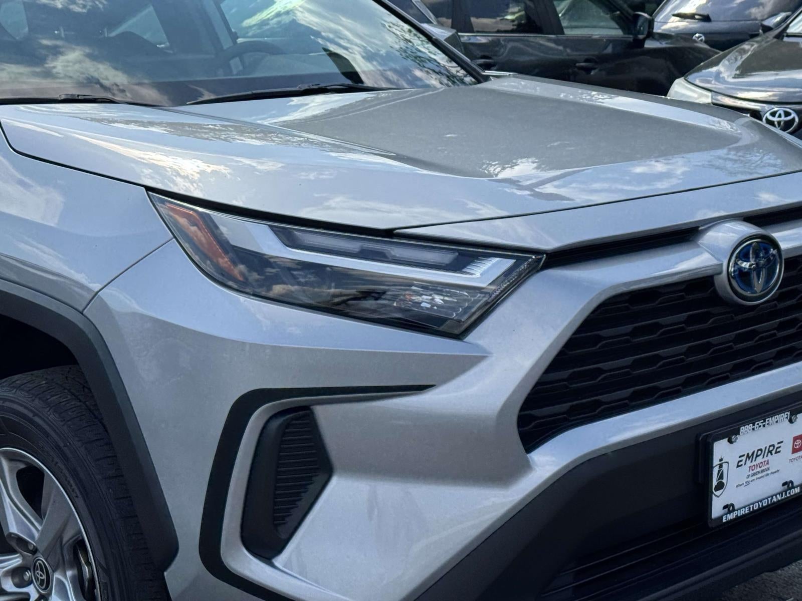 2024 Toyota RAV4 Hybrid XLE