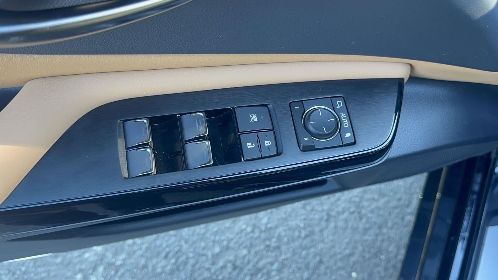 2025 Lexus ES 350 350