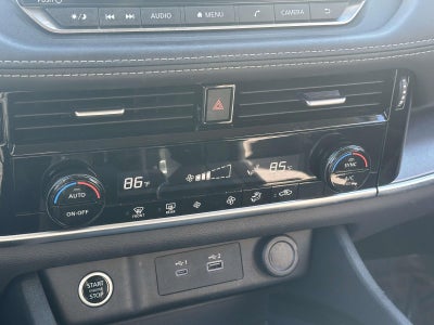 2021 Nissan Rogue SV FWD