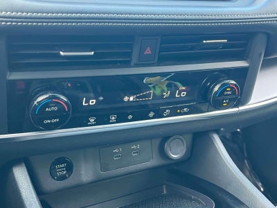 2024 Nissan Rogue SV FWD