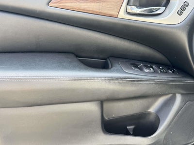 2018 Nissan Pathfinder Platinum