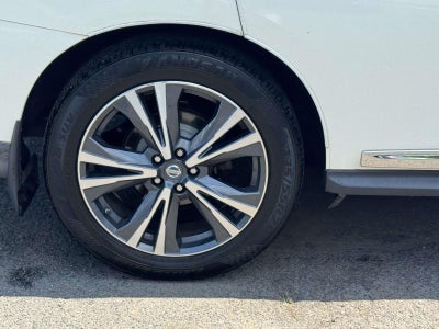 2018 Nissan Pathfinder Platinum