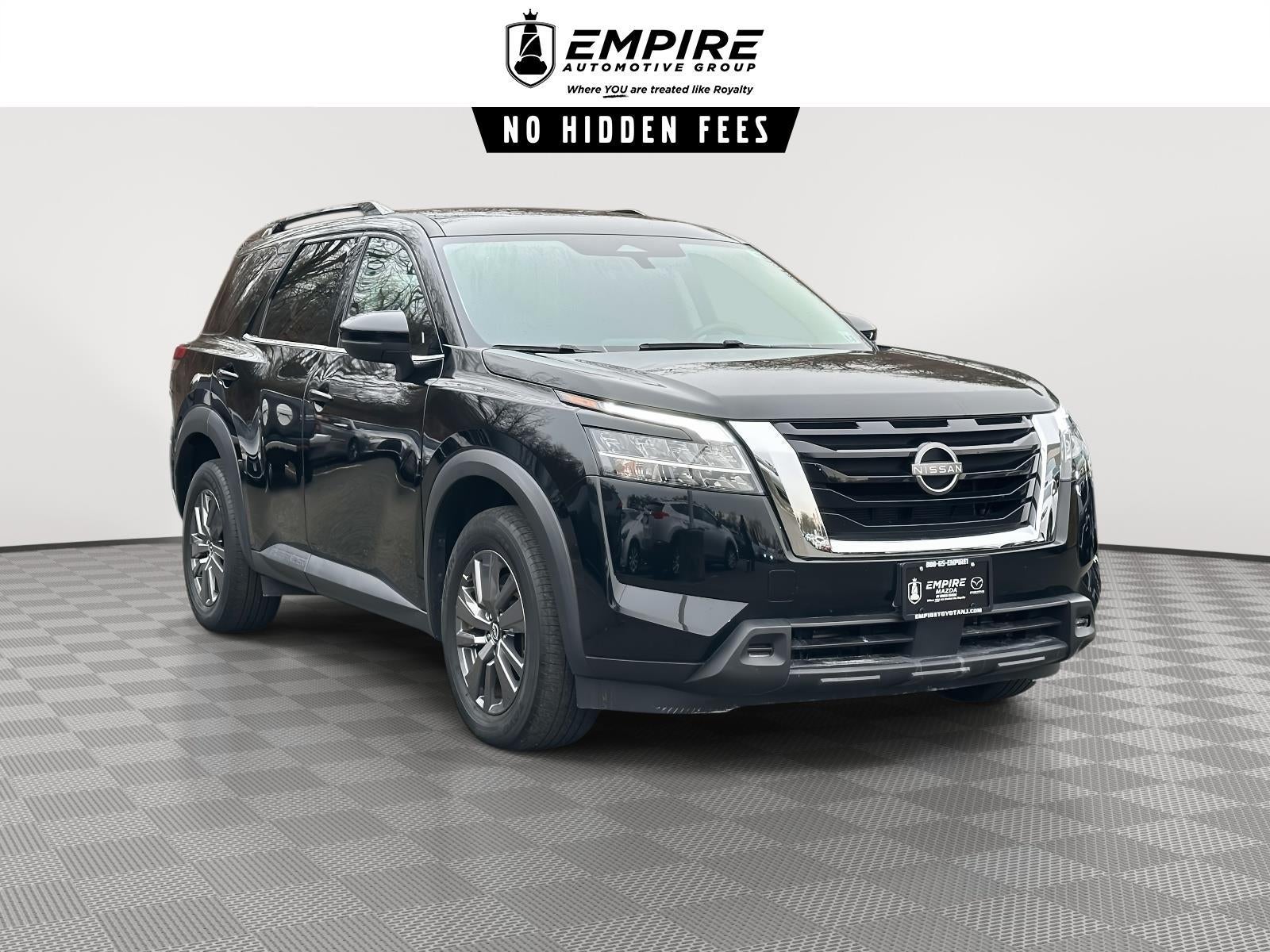 2022 Nissan Pathfinder SV 4WD