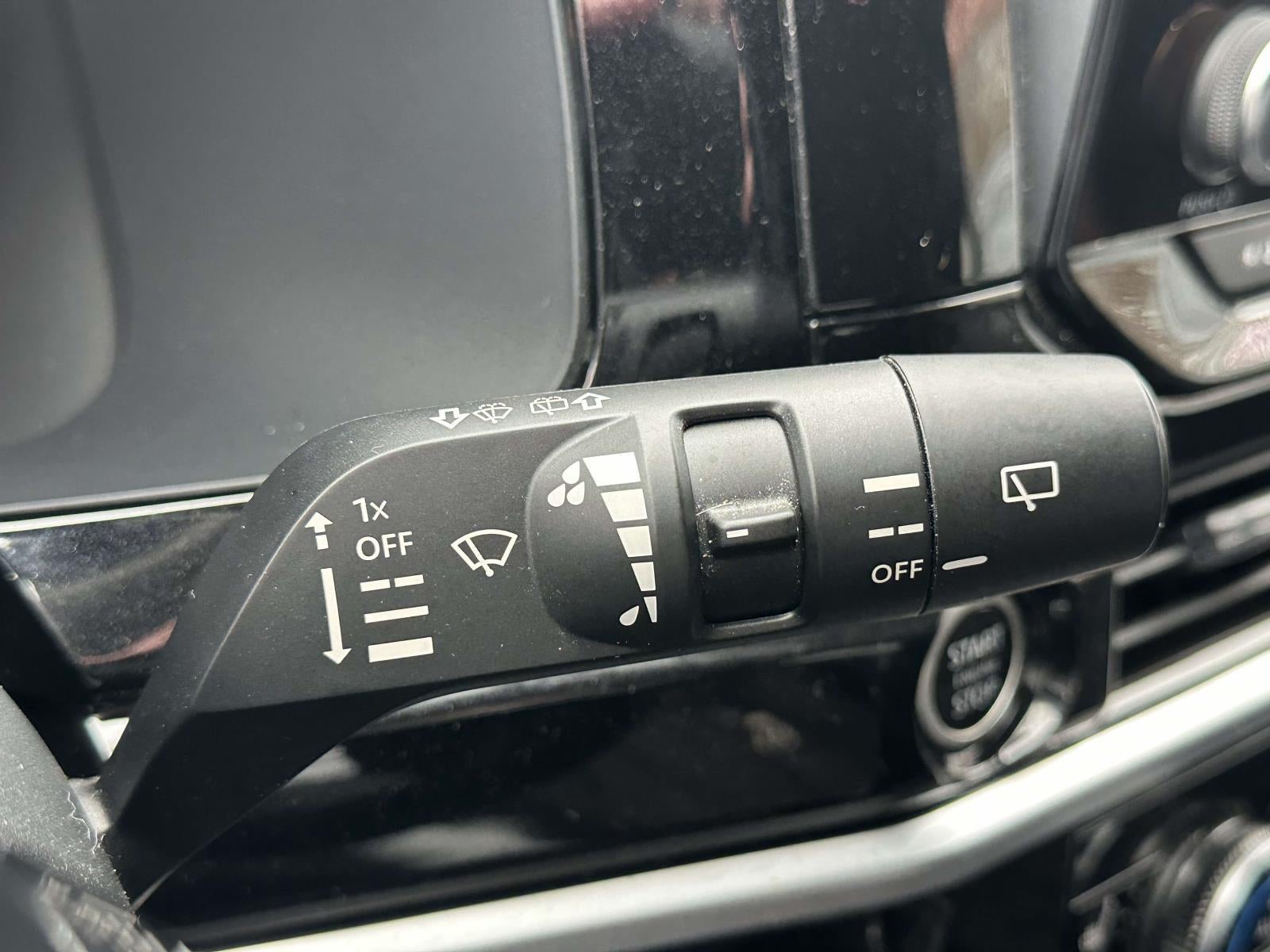 2022 Nissan Pathfinder SV 4WD