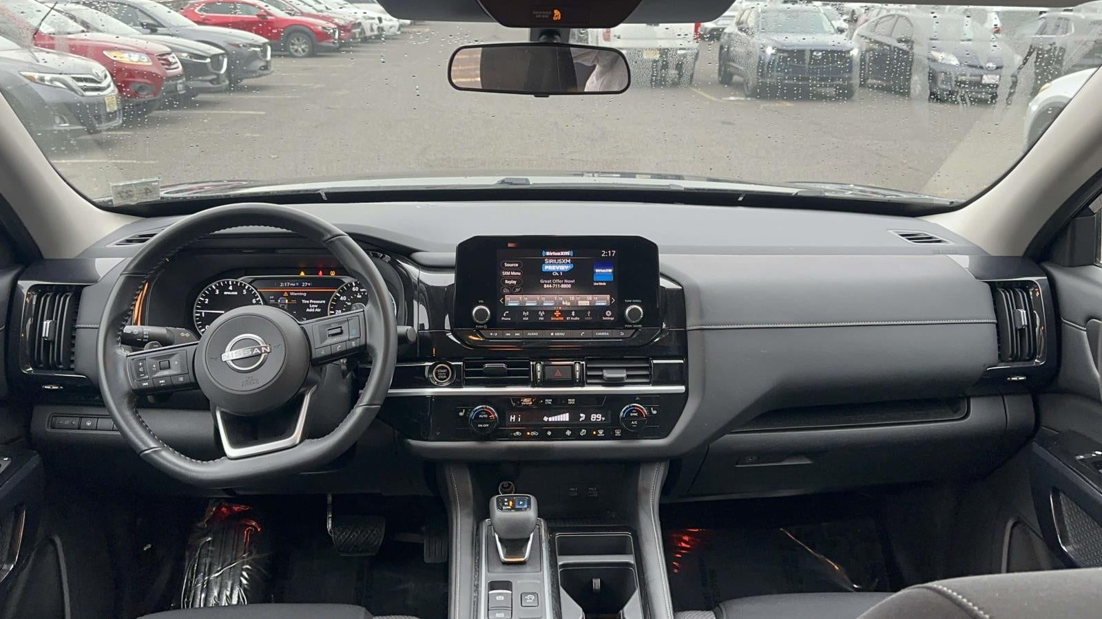 2022 Nissan Pathfinder SV 4WD