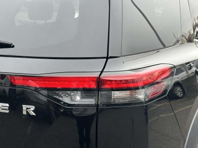 2022 Nissan Pathfinder SV 4WD