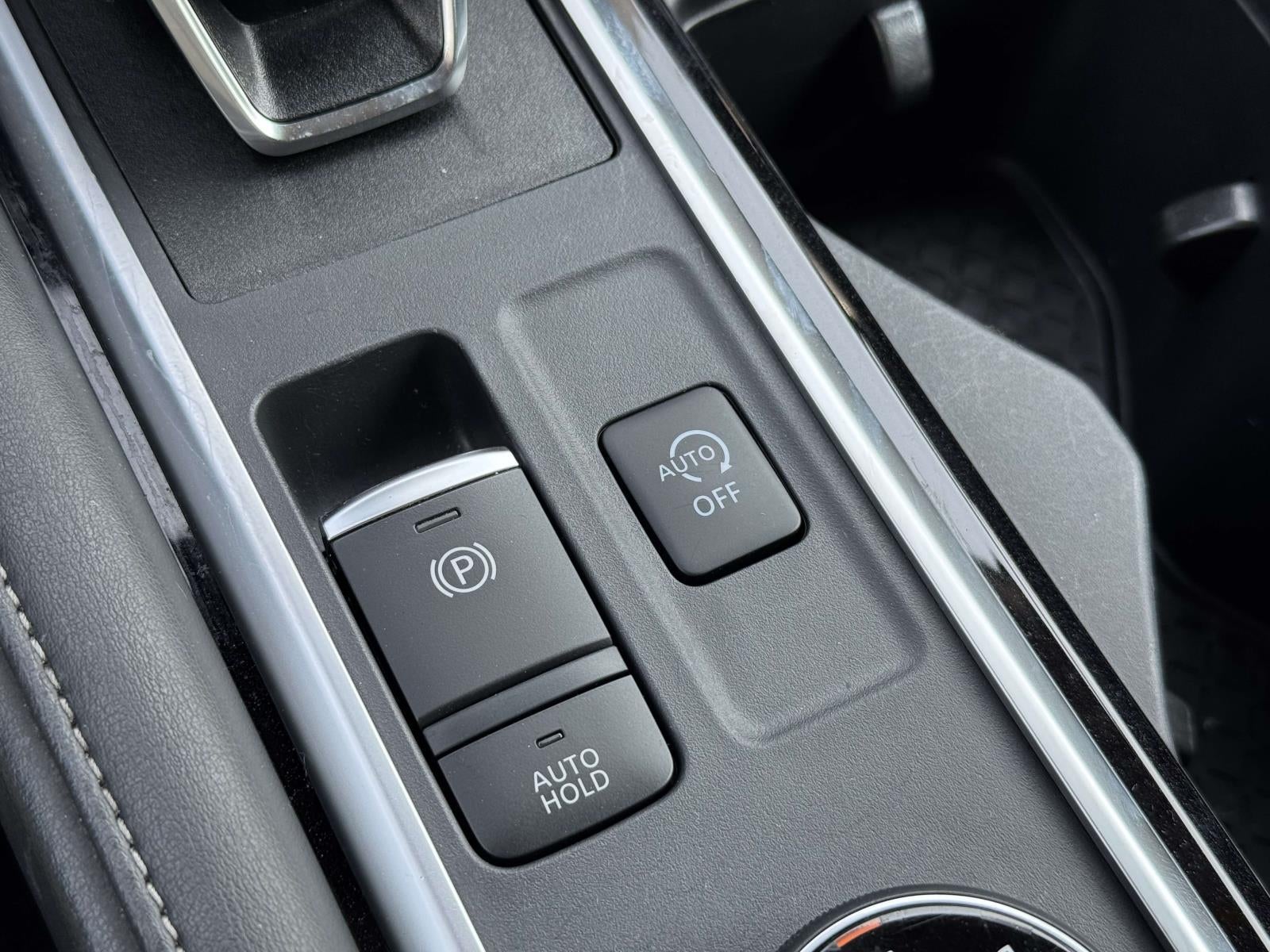 2024 Nissan Pathfinder SV 4WD