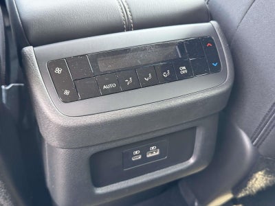 2024 Nissan Pathfinder SV 4WD