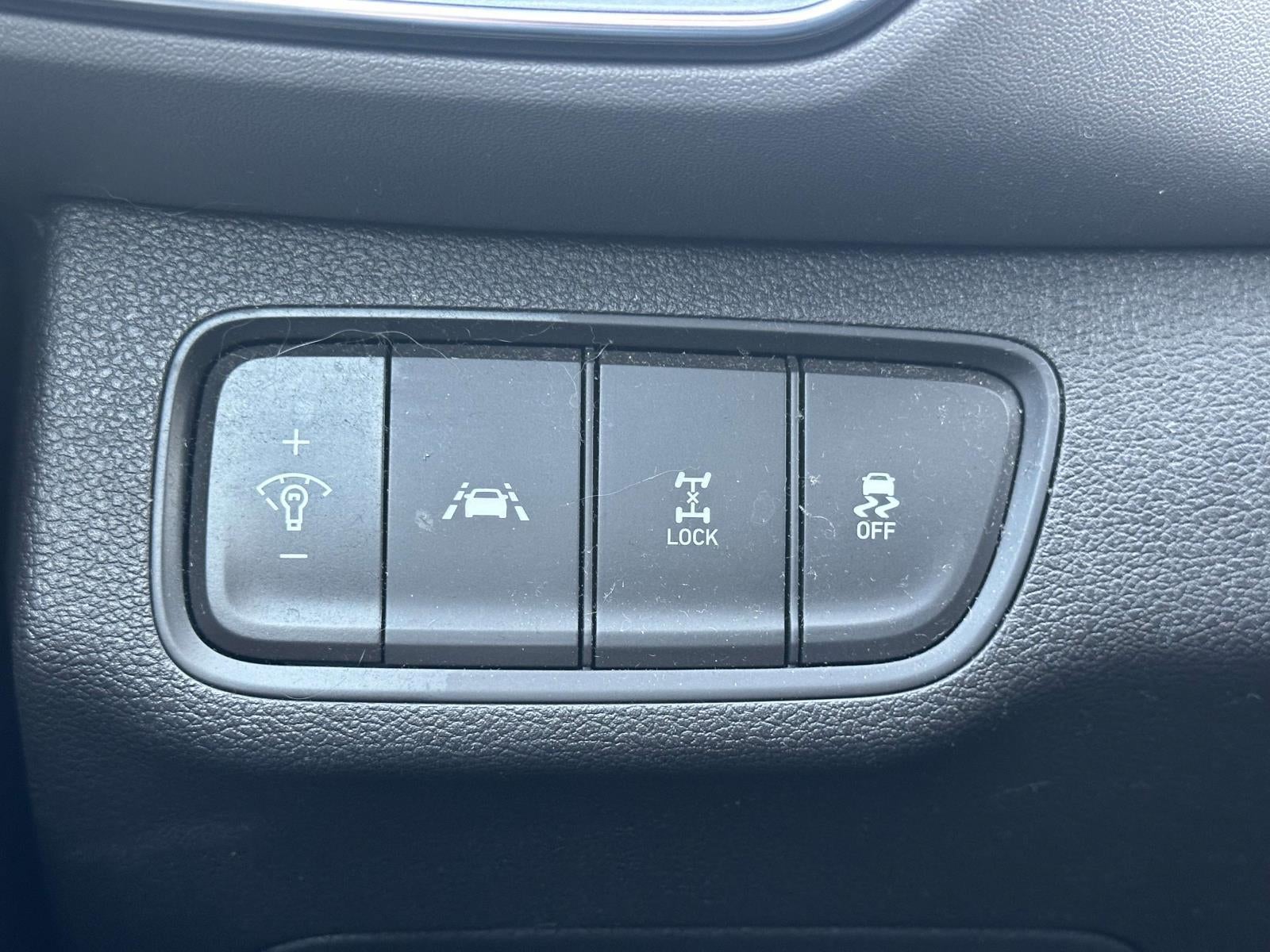 2020 Hyundai Santa Fe SE