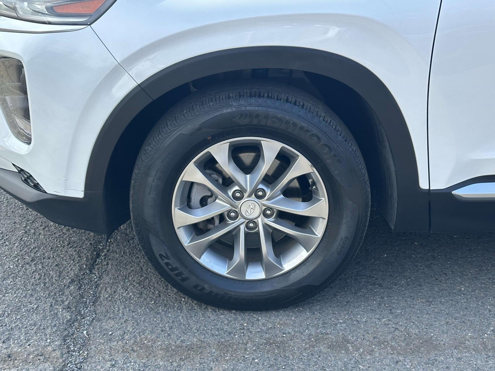 2020 Hyundai Santa Fe SE