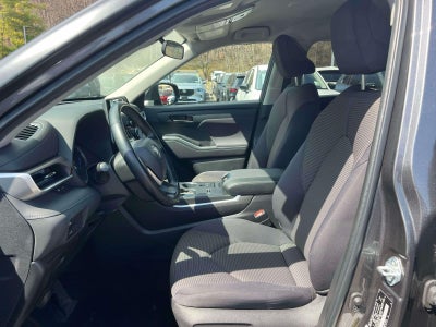 2022 Toyota Highlander Hybrid LE