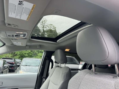 2025 Toyota Sienna LE