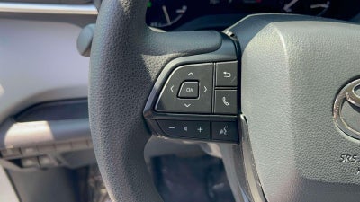 2025 Toyota Sienna LE