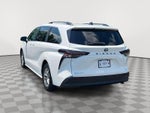 2025 Toyota Sienna LE