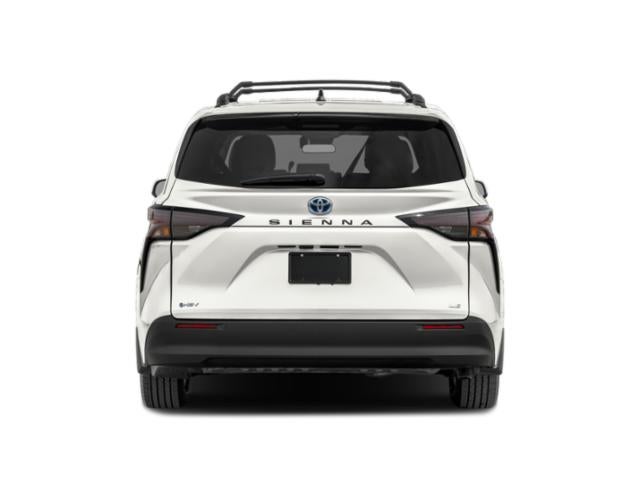 2025 Toyota Sienna LE
