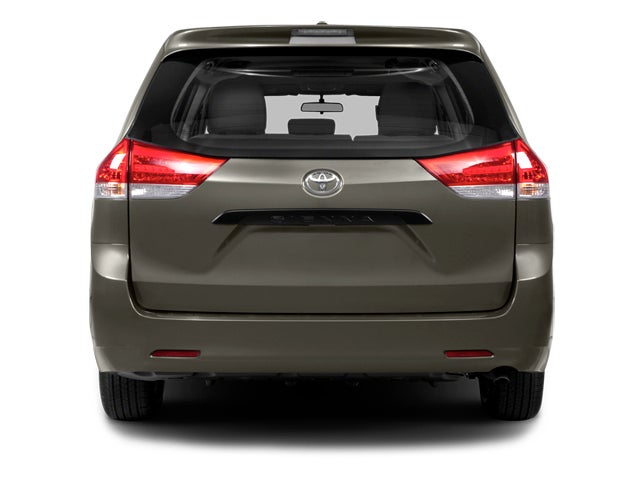 2014 Toyota Sienna XLE 7 Passenger