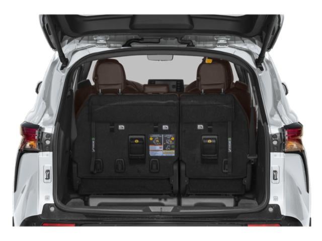 2024 Toyota Sienna Platinum