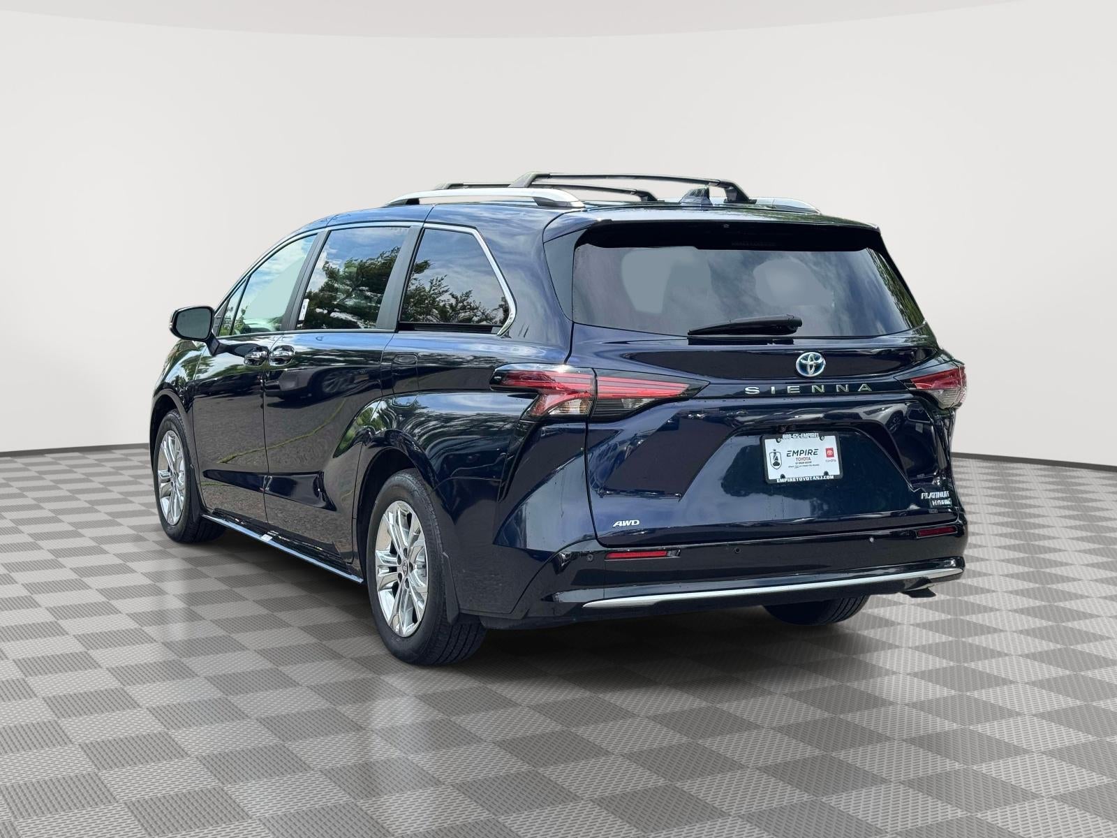 2024 Toyota Sienna Platinum