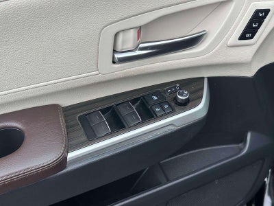 2022 Toyota Sienna Platinum