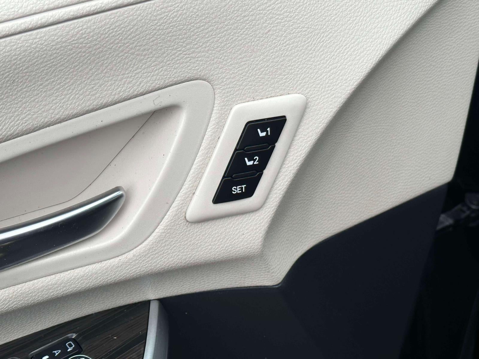 2022 Toyota Sienna Platinum