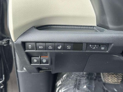 2022 Toyota Sienna Platinum