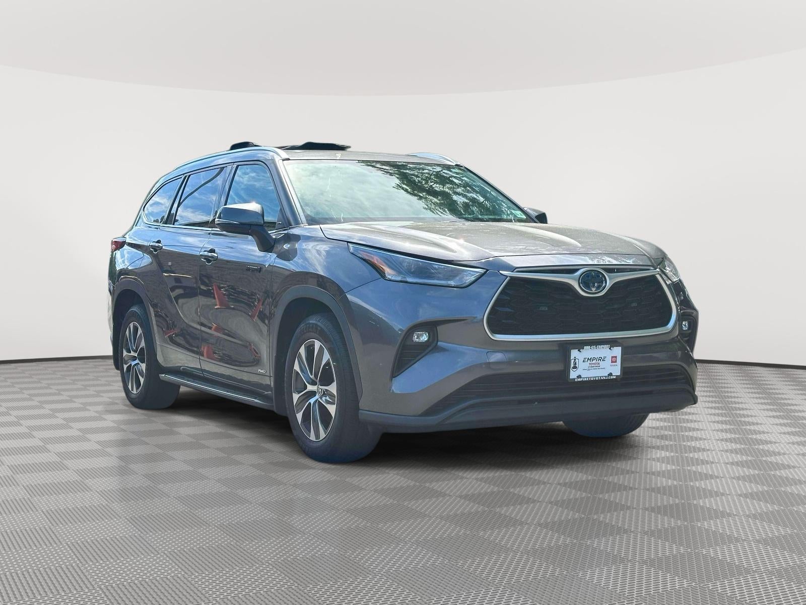 2021 Toyota Highlander Hybrid XLE