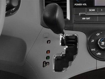 2014 Toyota Sienna LE 7 Passenger