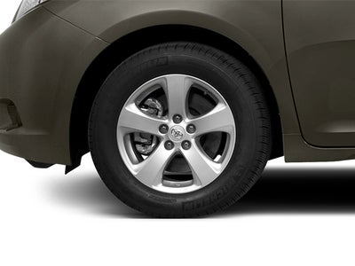 2014 Toyota Sienna LE 7 Passenger