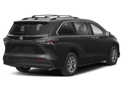 2025 Toyota Sienna XLE