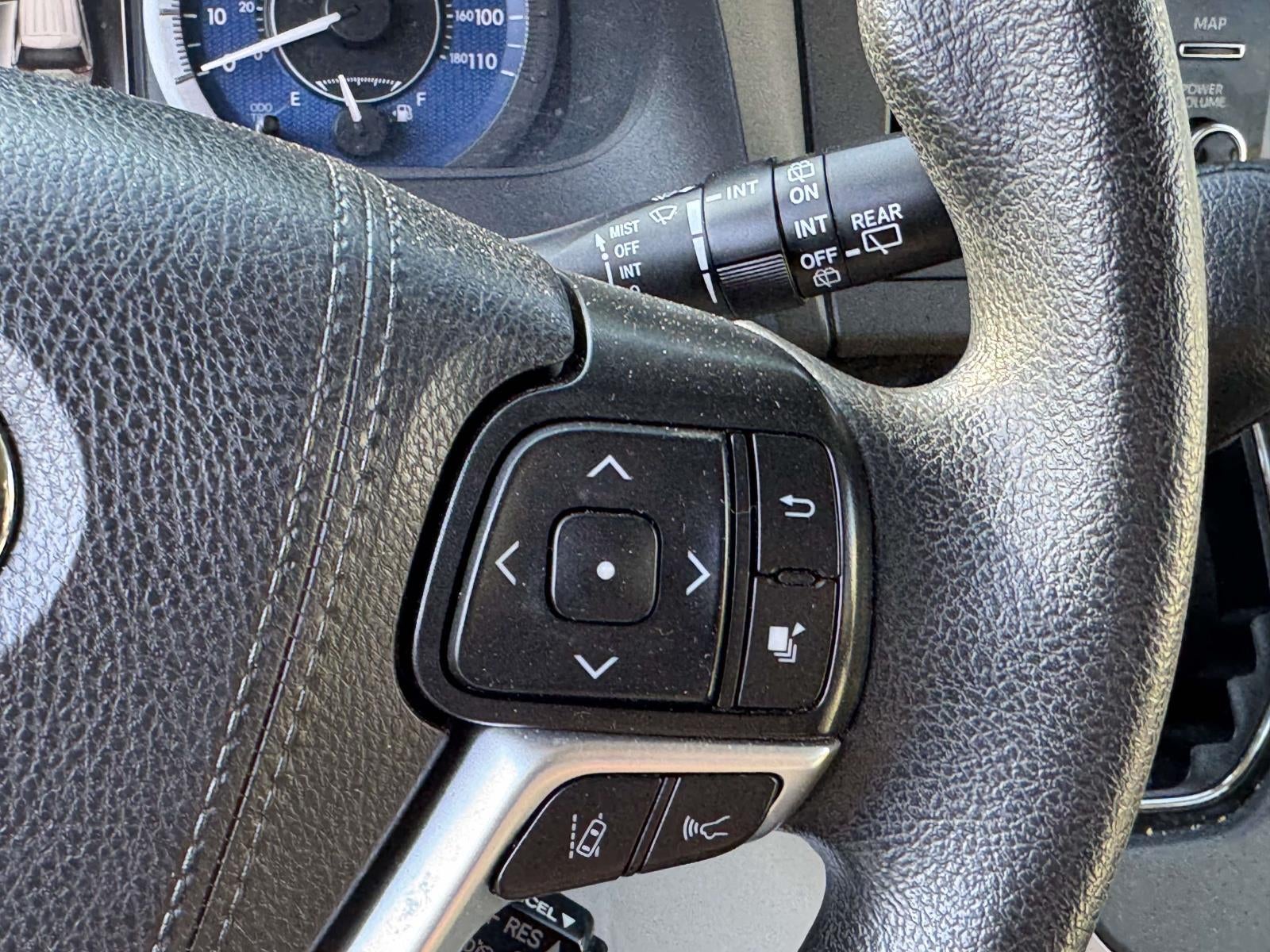 2020 Toyota Sienna LE