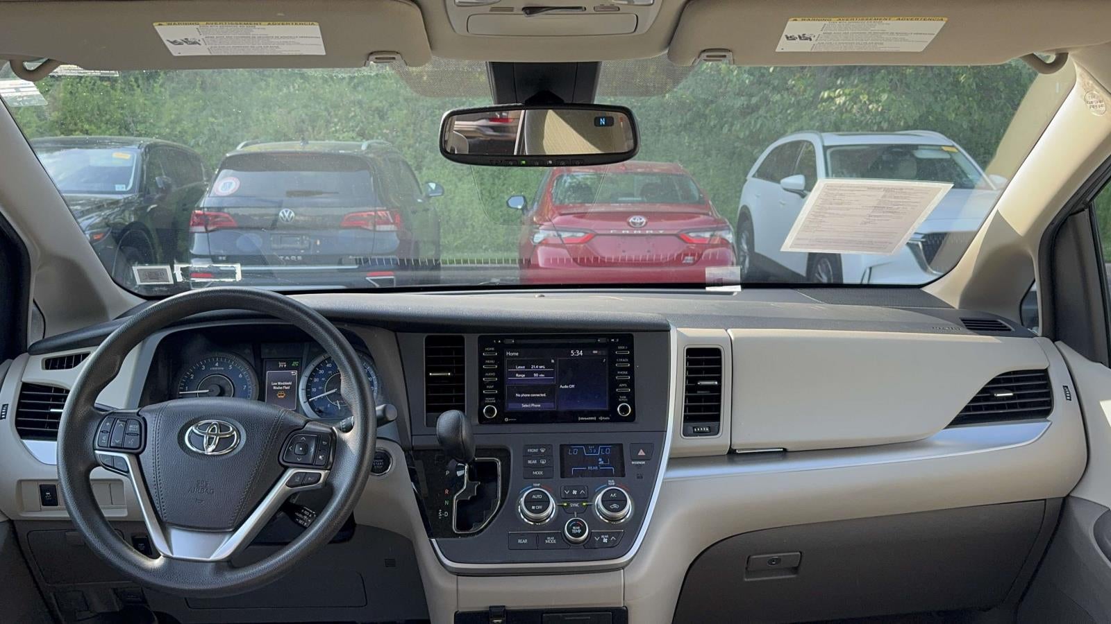 2020 Toyota Sienna LE