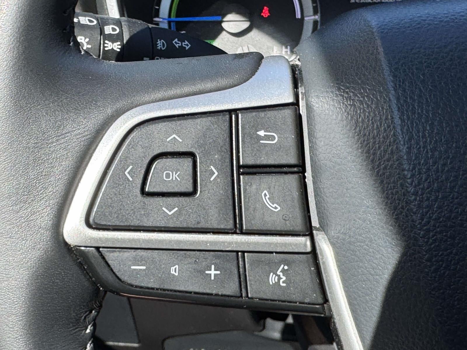 2024 Toyota Highlander Hybrid XLE Nightshade