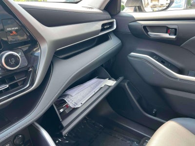 2026 Toyota Highlander Hybrid XLE