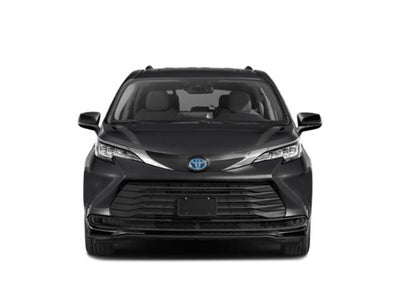 2023 Toyota Sienna LE