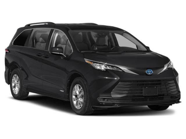2022 Toyota Sienna LE