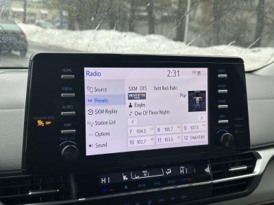 2021 Toyota Sienna LE