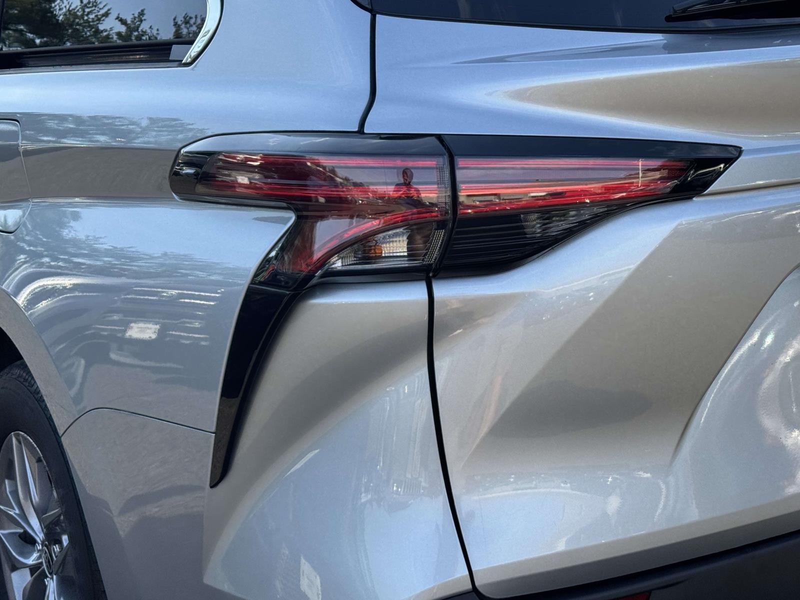 2022 Toyota Sienna LE