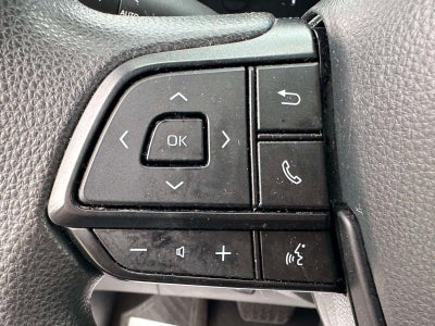 2023 Toyota Sienna LE