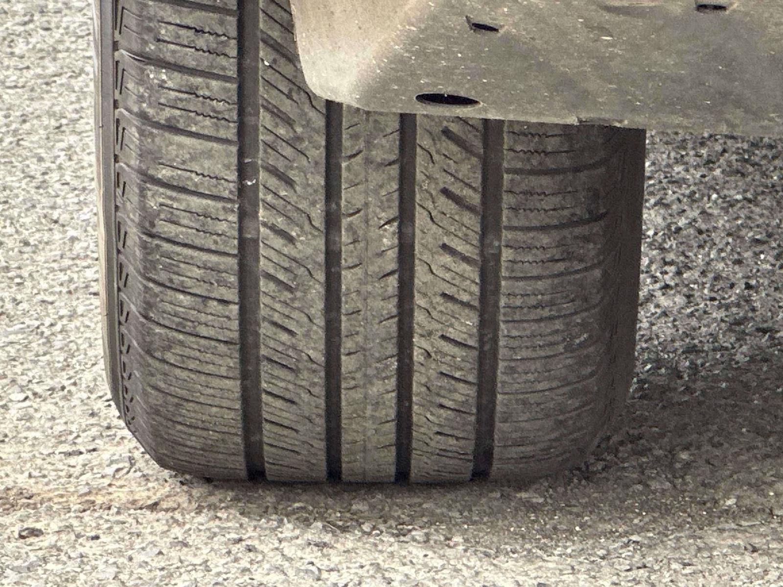 2023 Toyota Sienna LE