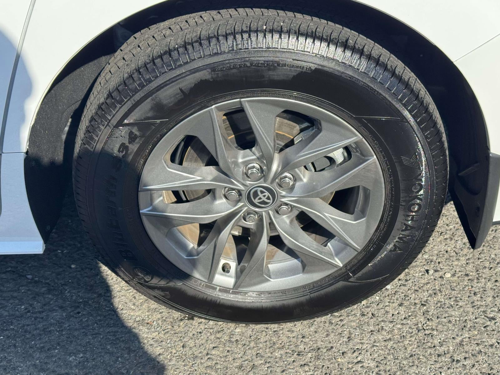 2026 Toyota Sienna LE