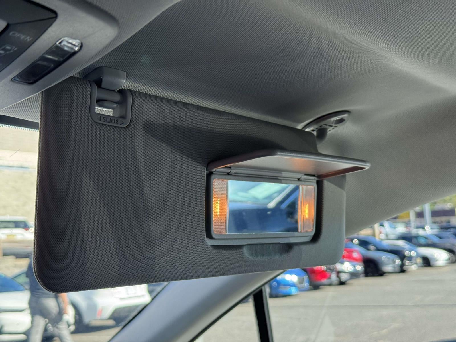 2023 Toyota Sienna LE