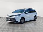 2023 Toyota Sienna LE