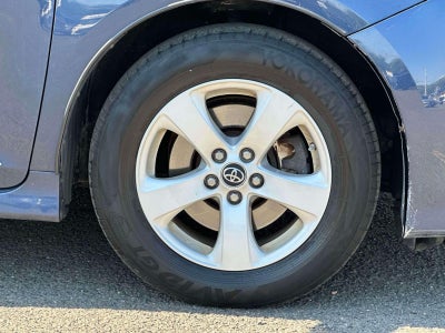 2019 Toyota Sienna LE 8 Passenger