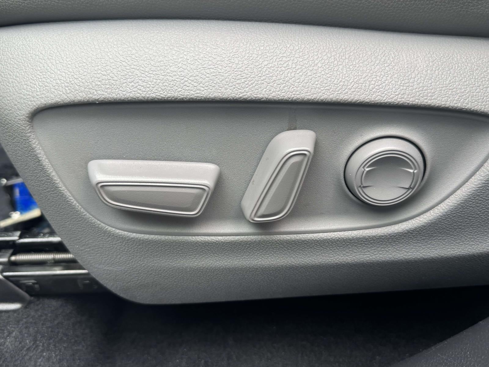 2021 Toyota Highlander Hybrid Limited